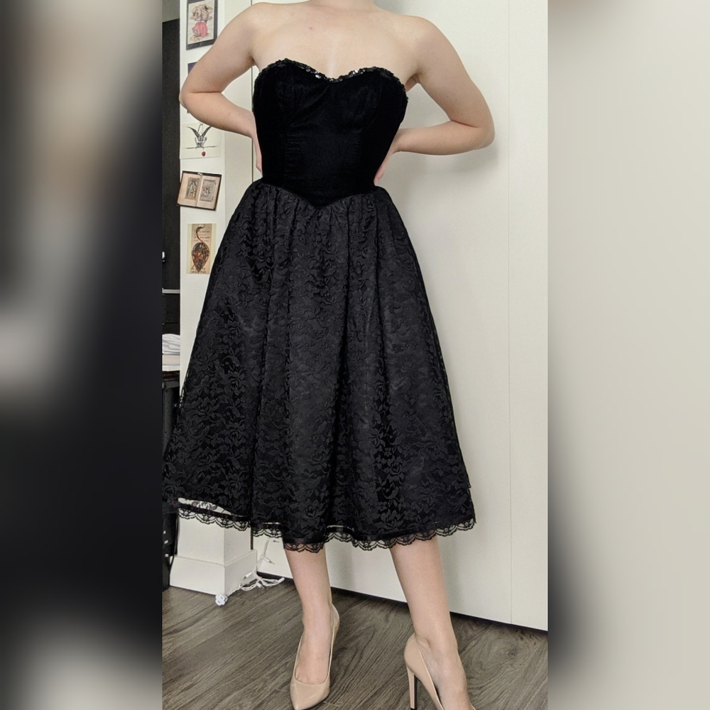 🎉HP🎉 Gunne Sax vintage 80s full black dress